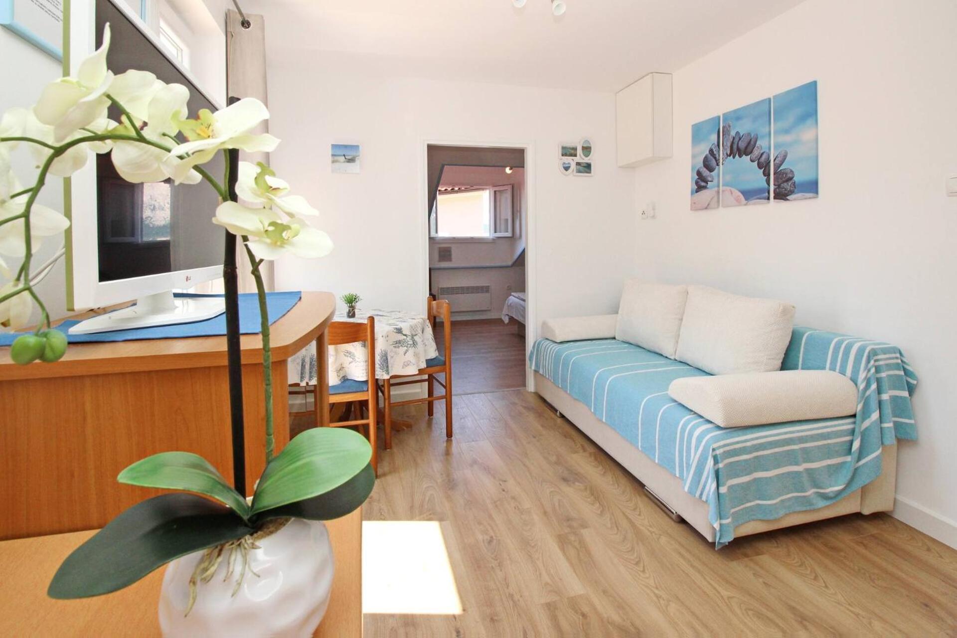 Apartments Silvija Cubranic Baska  Bagian luar foto